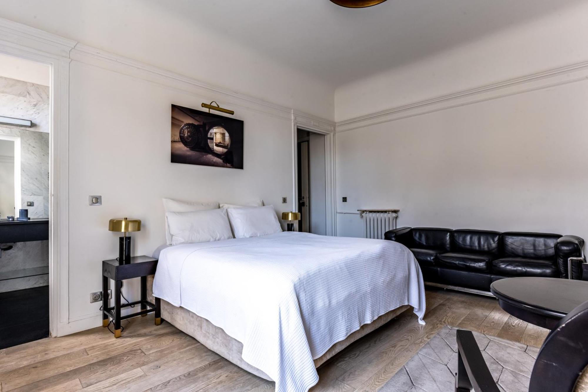 Appartement Champs Elysees Paris Bagian luar foto