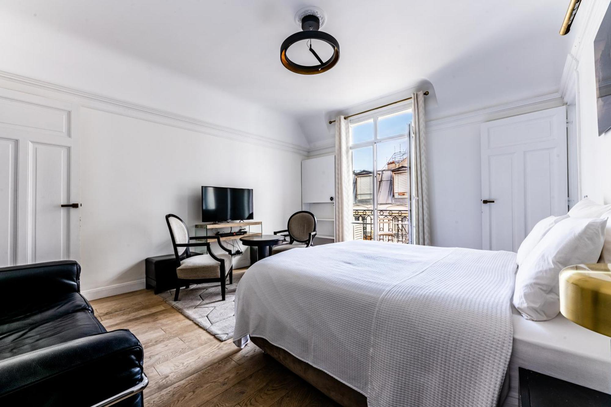Appartement Champs Elysees Paris Bagian luar foto